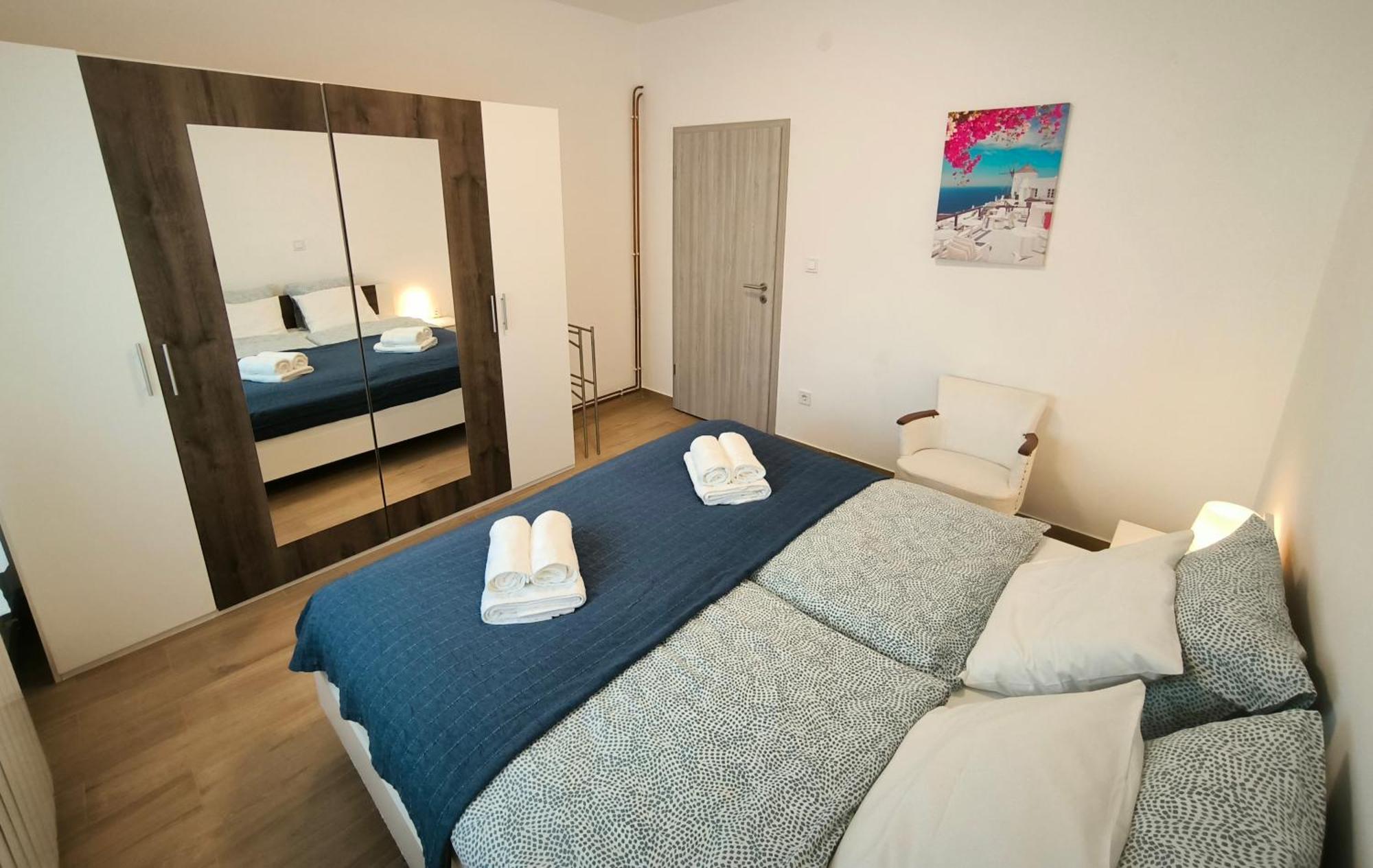 Porec Jadran Apartments Room photo
