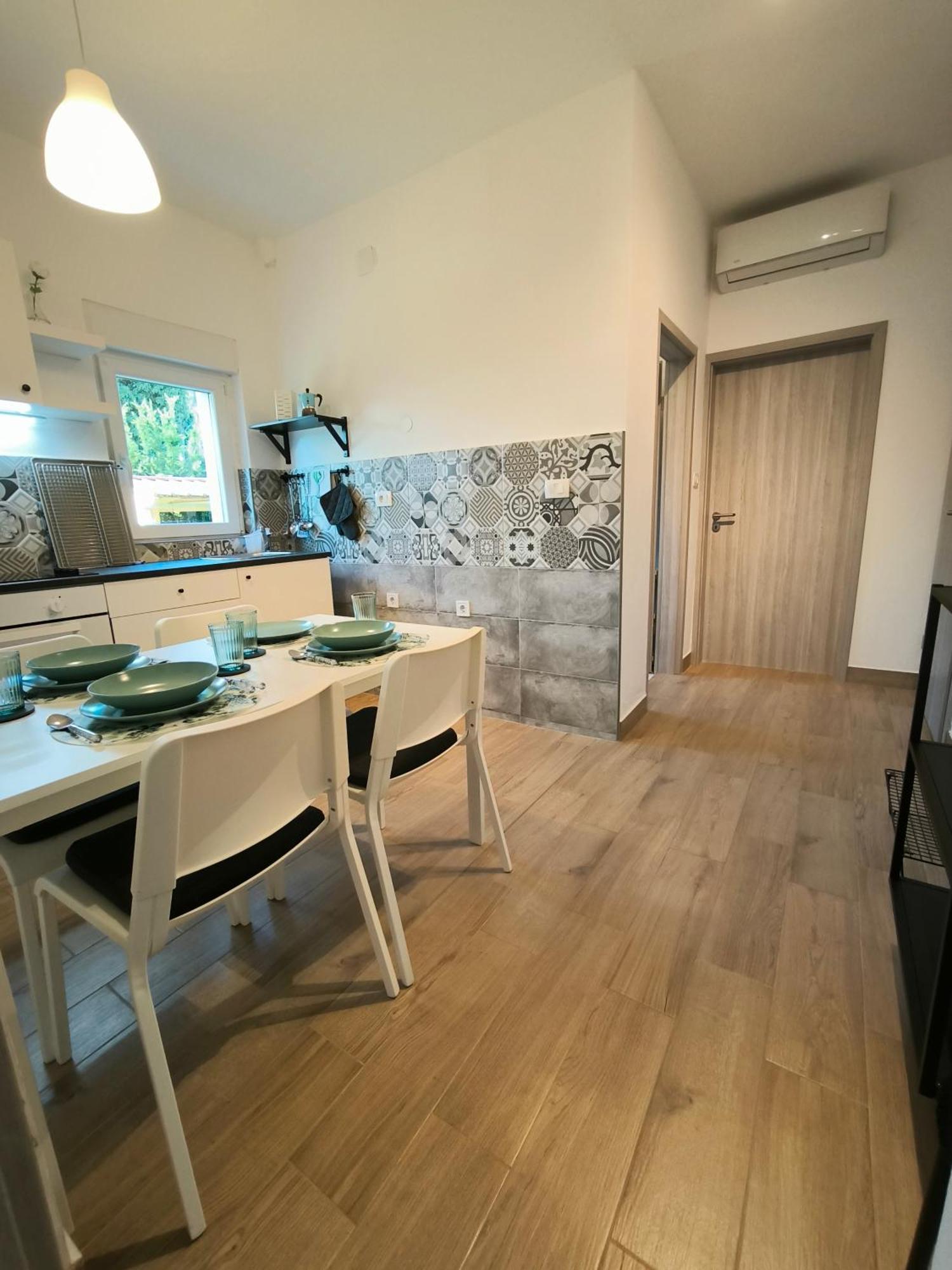 Porec Jadran Apartments Exterior photo